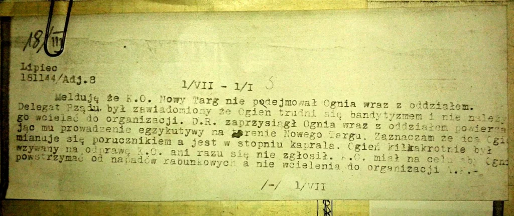 Meldunek z 18 listopada 1944 r. W nagłówku zapis „181144/Adj.8" oraz kryptonimy nadawcy i adresata („1/VII – 1/I"); „Lipiec" jest kryptonimem jednostki, nie miesiącem. W lewym górnym rogu odręczna data dzienna.
